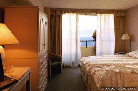 The Empire Landmark Hotel Vancouver Extérieur photo